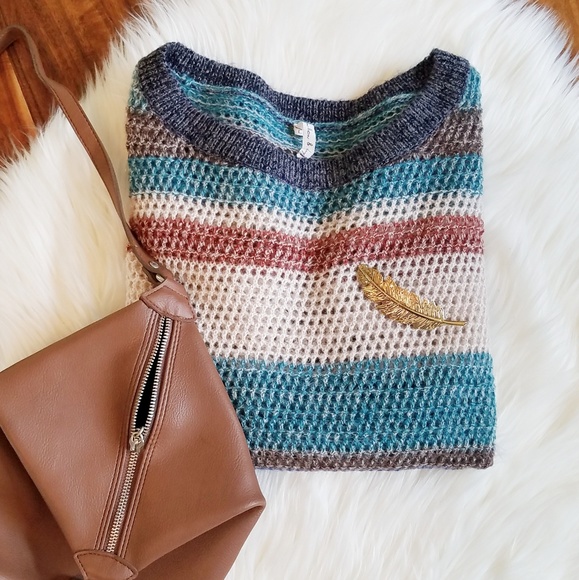 Willow & Clay Sweaters - Fun Open Weave Sweater